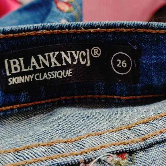 Blank NYC embroidered Jeans sx.26 - Picture 7 of 8